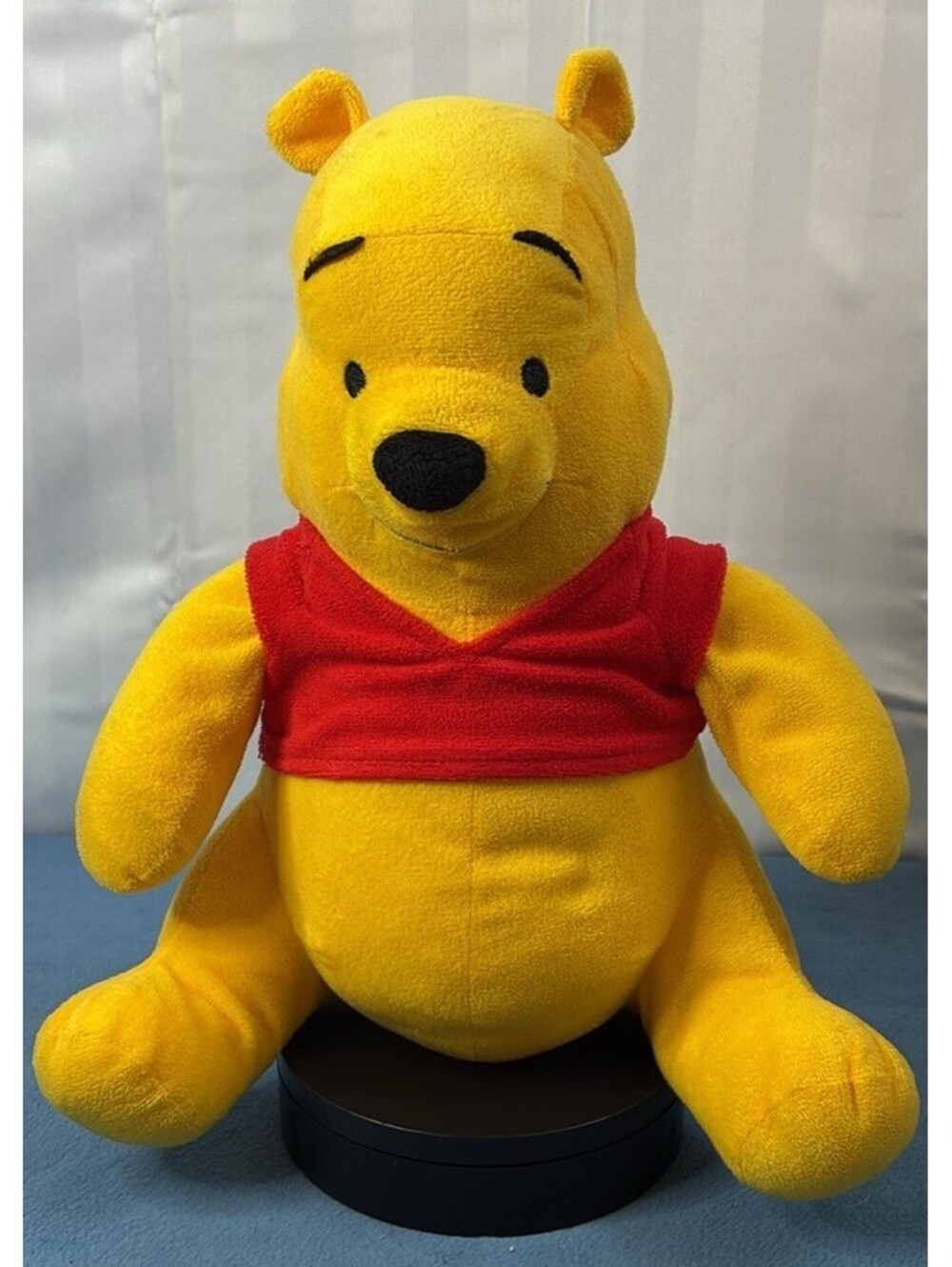 Disney Store Winnie The Pooh 13” Bear Plush Super Soft